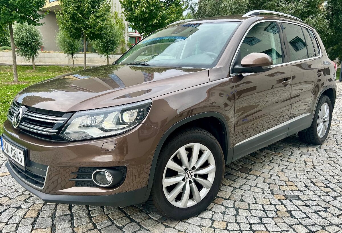 Volkswagen Tiguan 2.0TDI MANUÁL NAVI-KAMERA-LED-Bi XENON-ČR