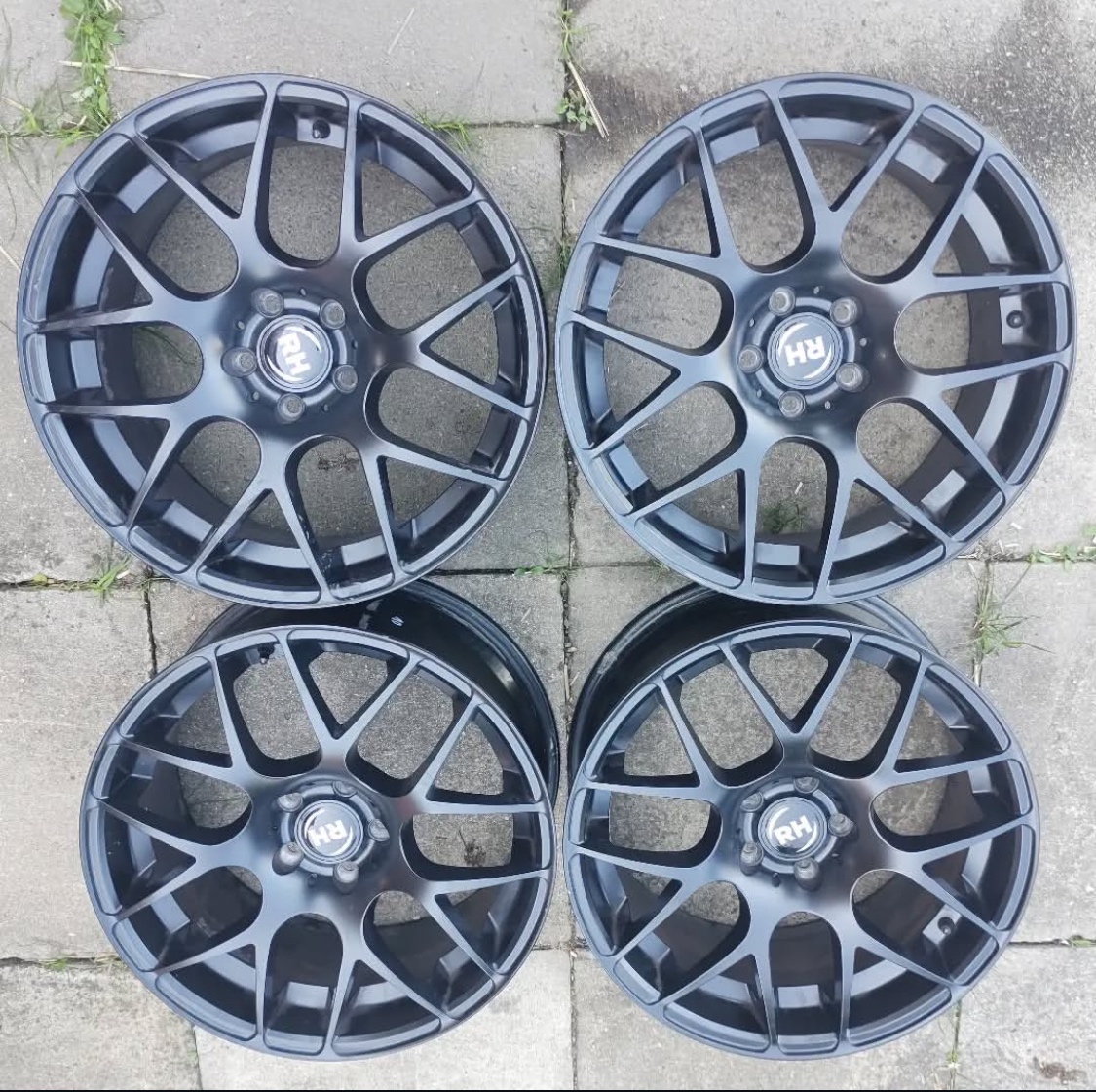 RH NBU Race