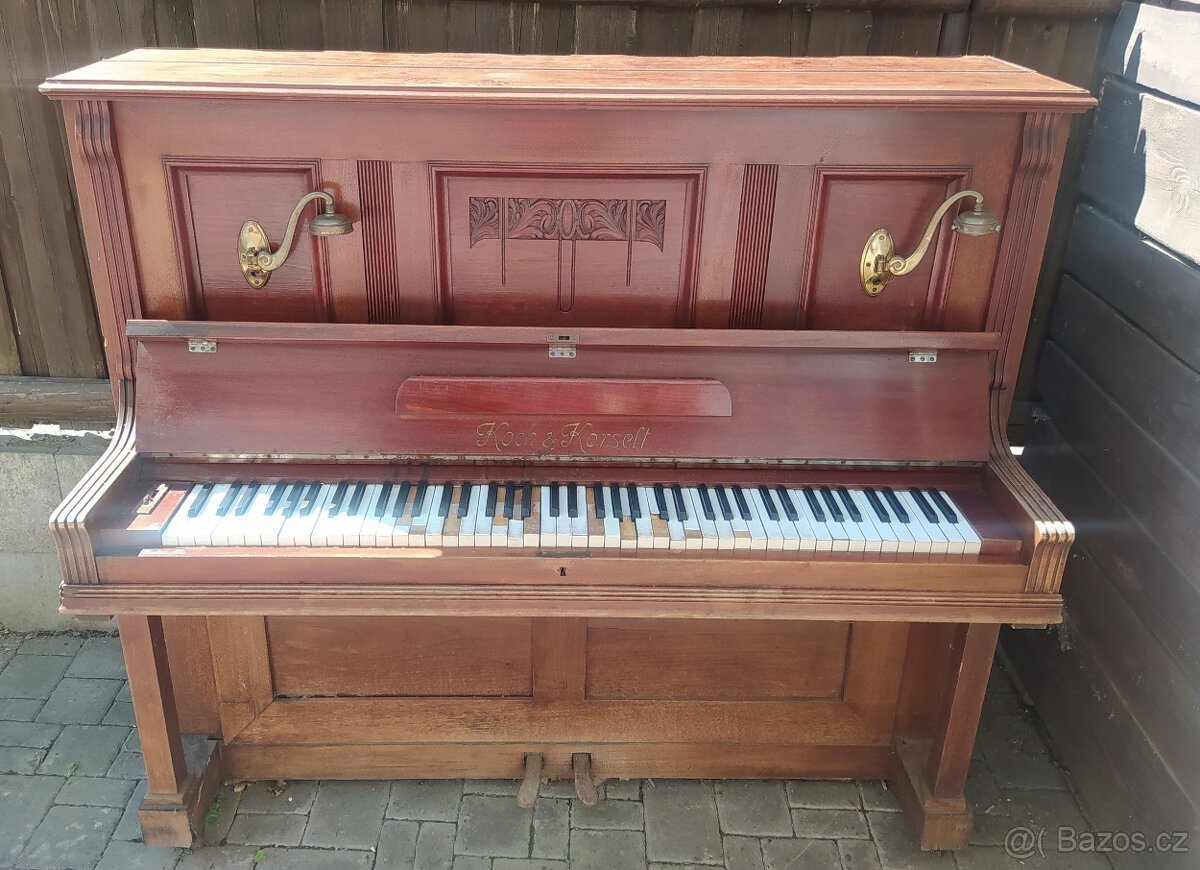 Pianino