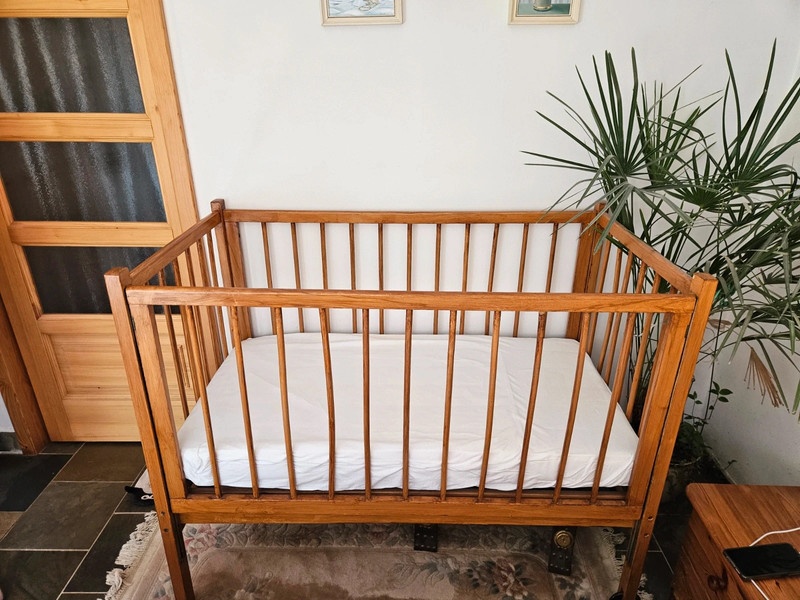 Dřevěná Dětská postýlka matrace