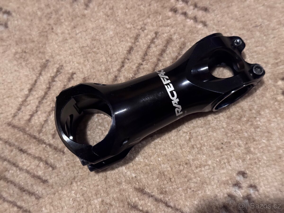 RACE FACE TURBINE