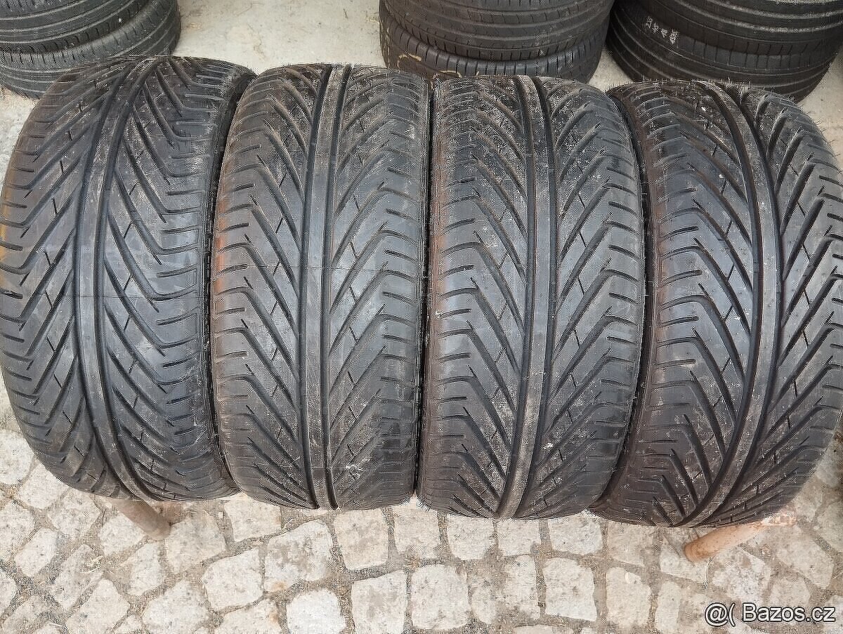 215/35/18 letni pneu 215 35 18