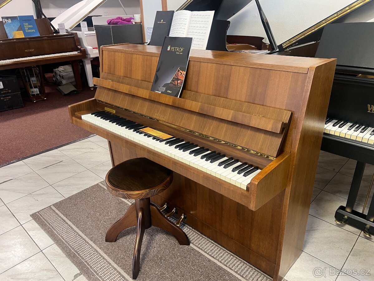Petrof mod. 105 harmonie se zárukou, doprava PRODÁNO