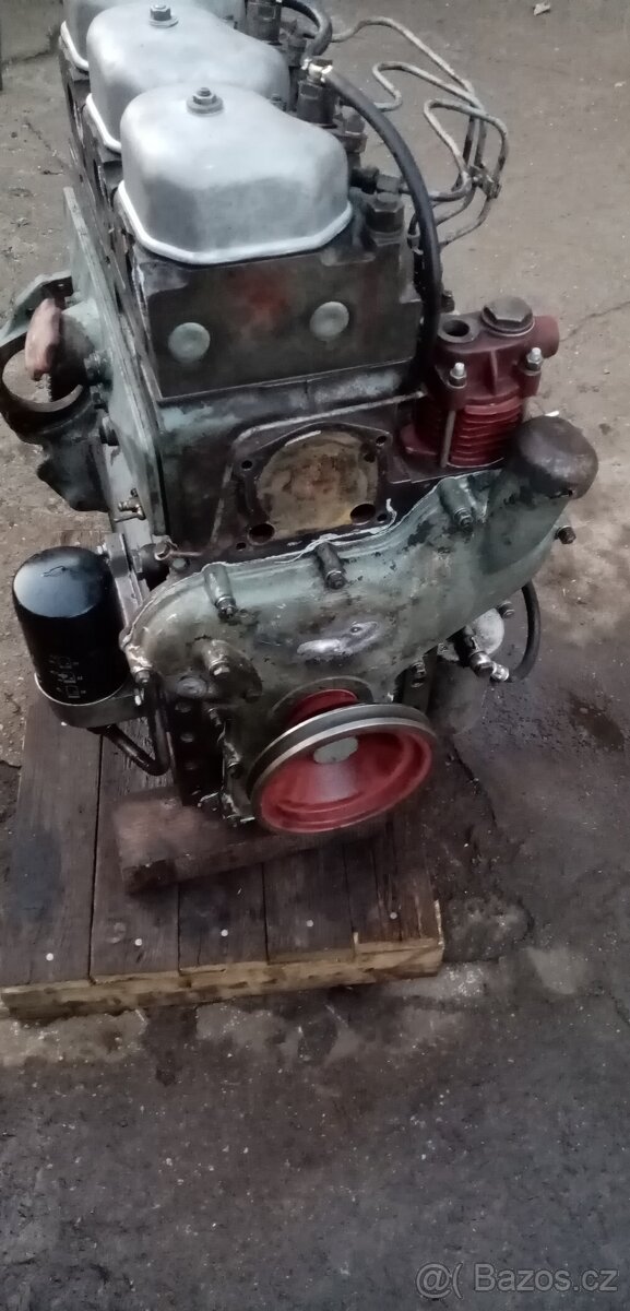 Motor zetor 5201