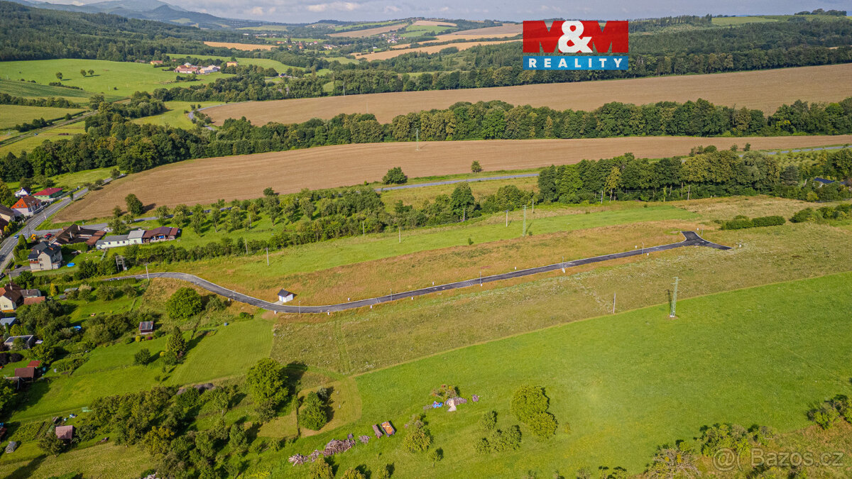 Prodej pozemku k bydlení, 1099 m², Poličná,Valašské Meziříčí