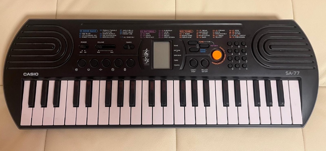 Keyboard Casio SA 77 bateriové napájení