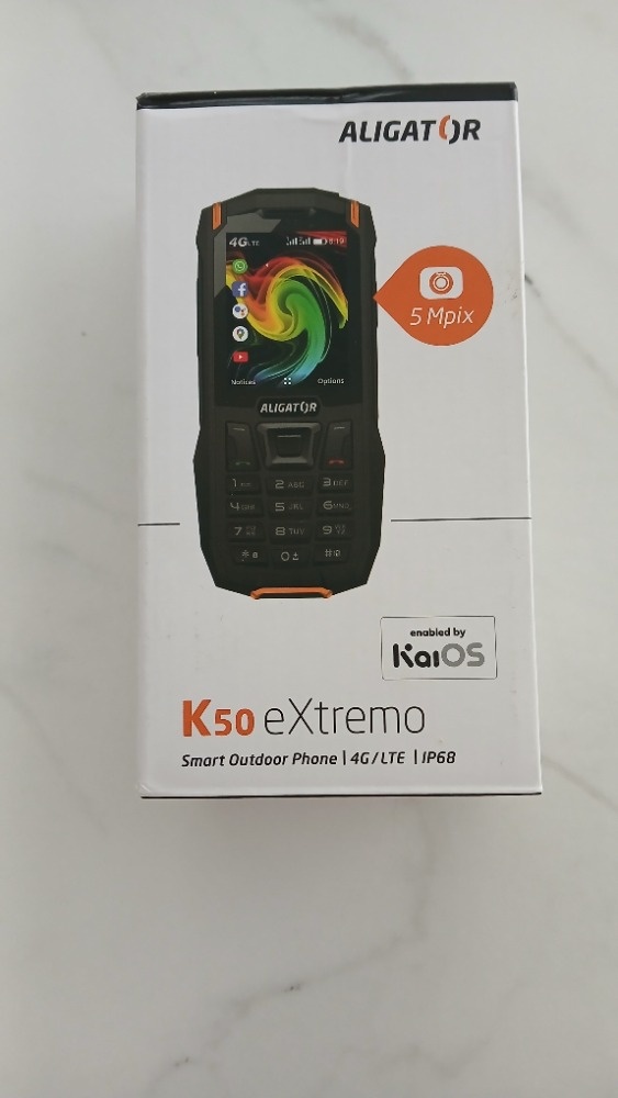 První telefon pro děti do školy nebo prarodiče