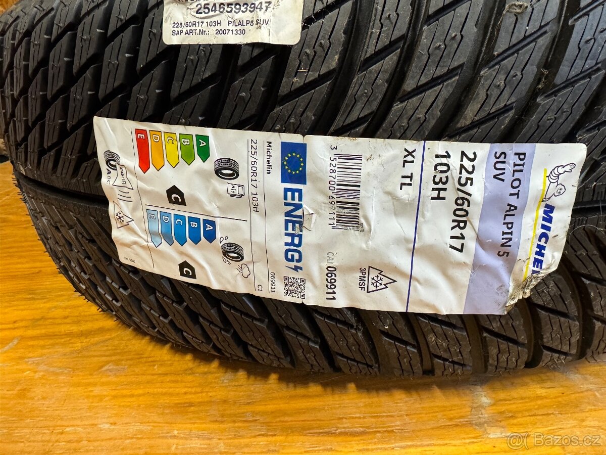2x NOVE 225/60/17 Michelin Alpin 5