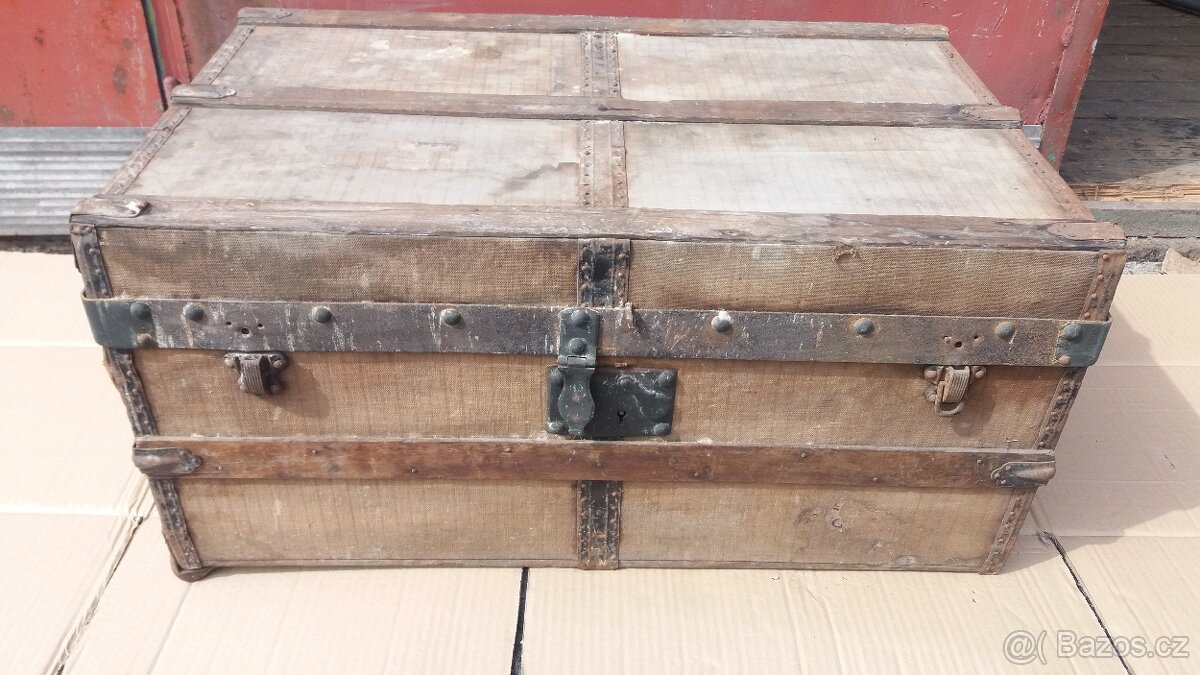 starý kufr 1