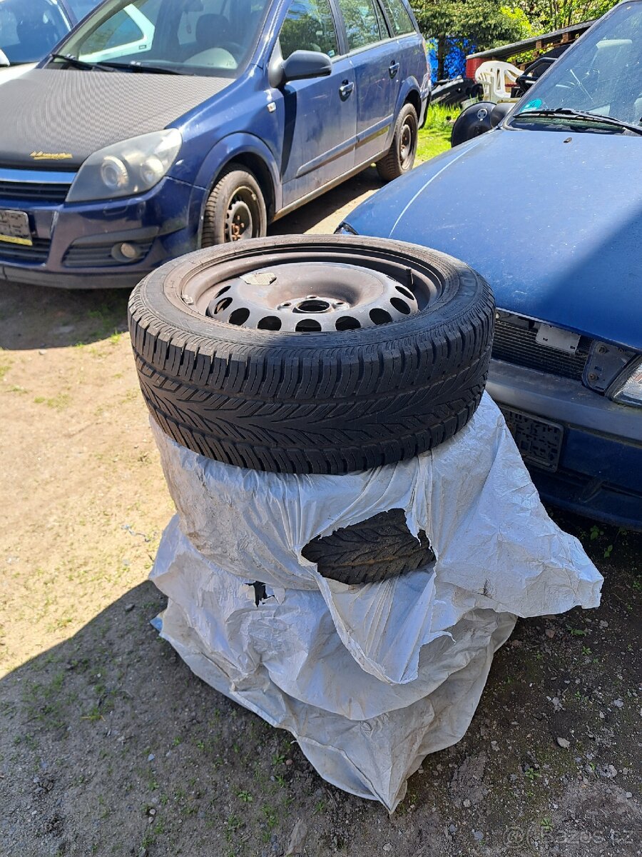 Vw pneumatiky 205/55R16 letni