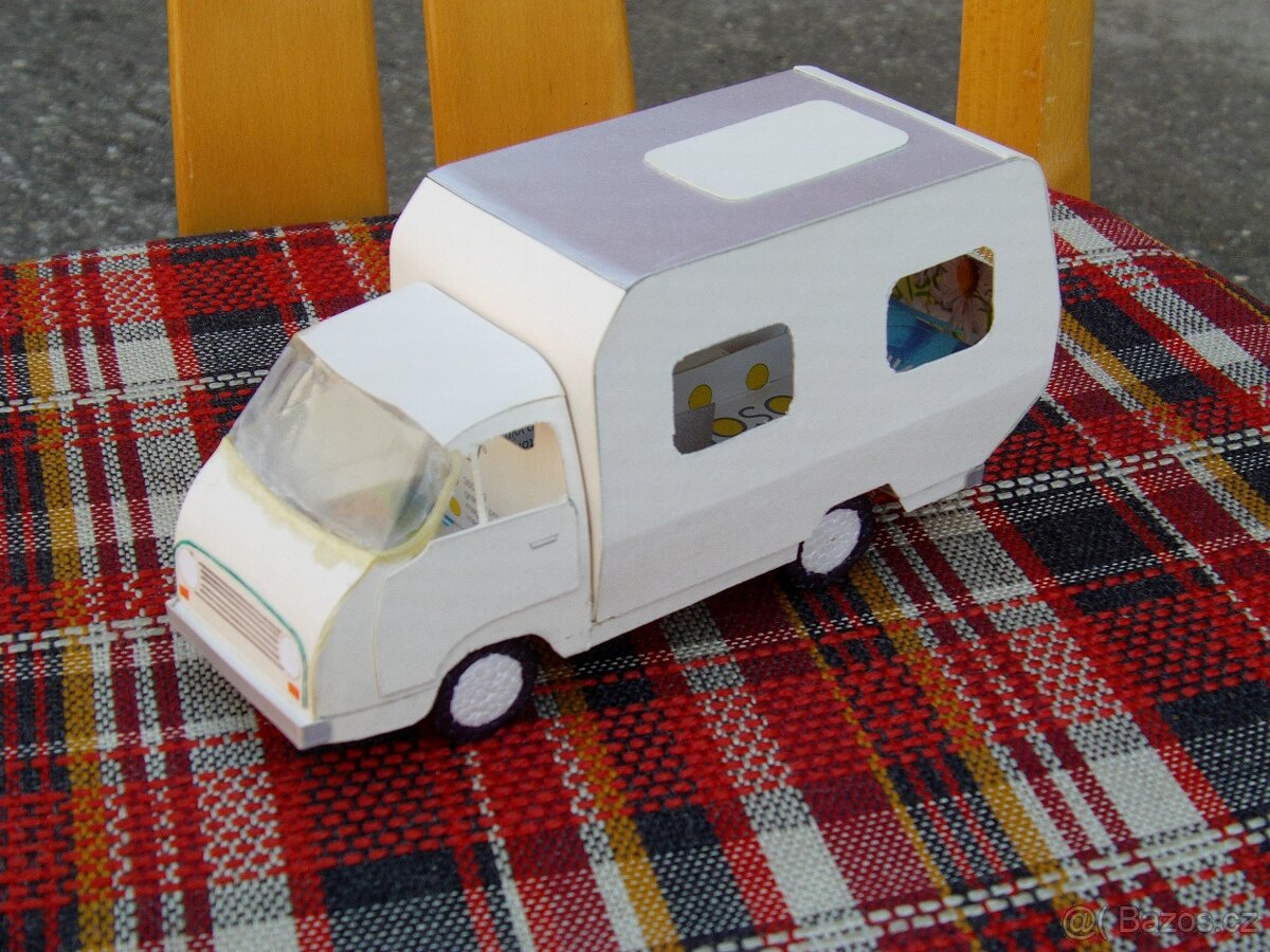 Obytný automobil Š 1203