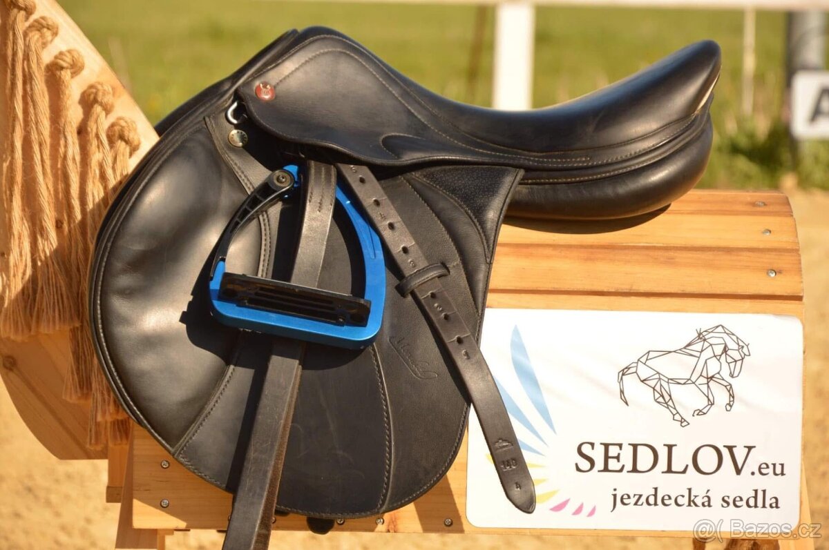 Sedlo skokové Prestige Meredith