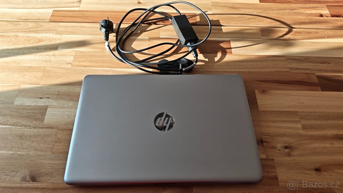 Notebook 15,6" HP 250 G6 stříbrný