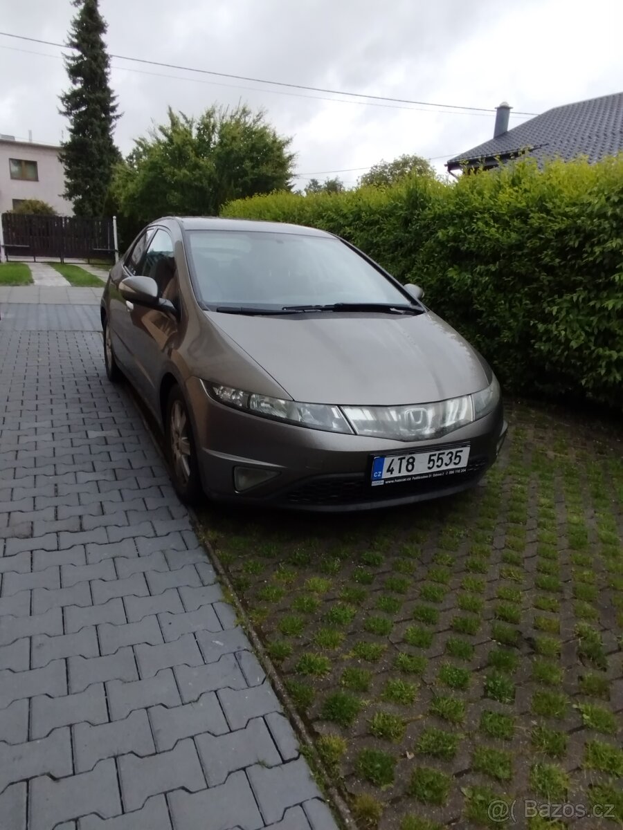 Civic najeto 161 tis.km