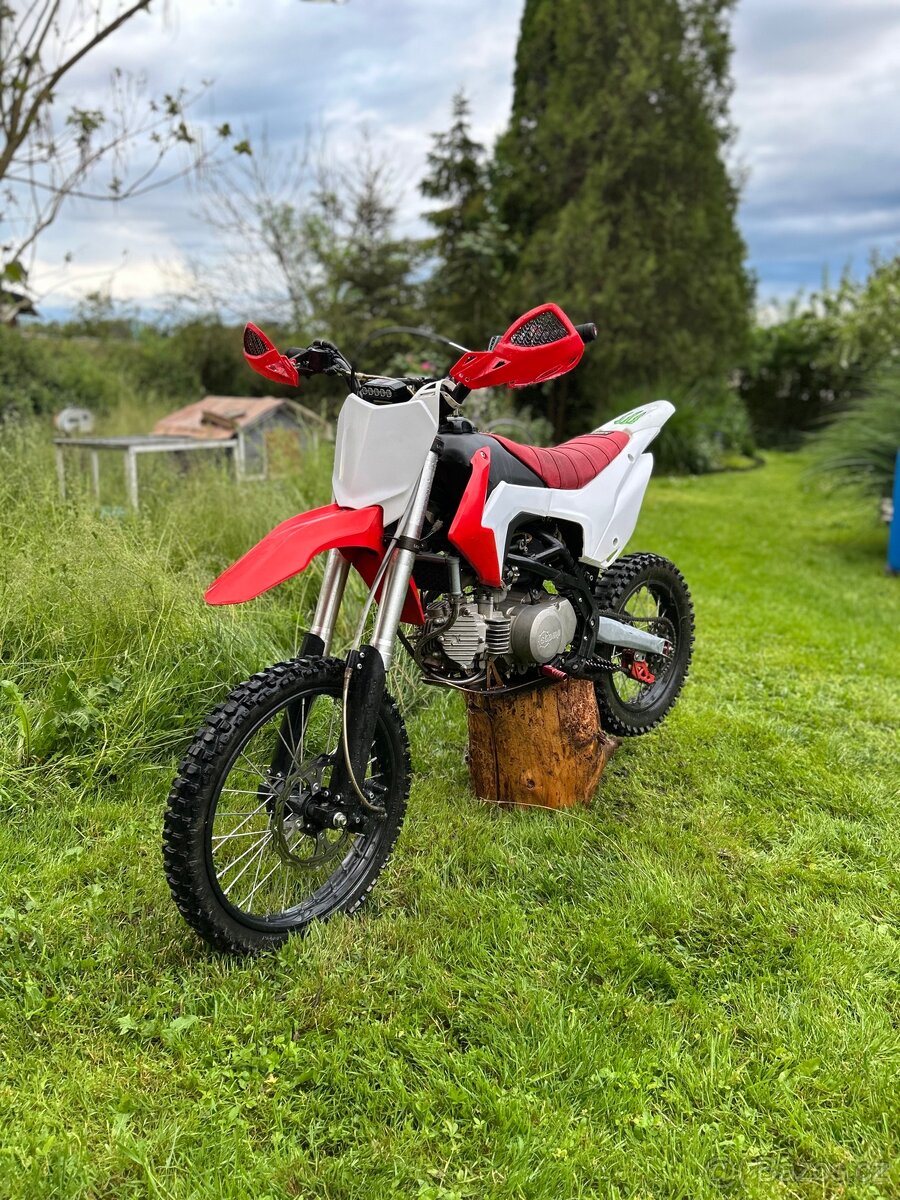 Stomp 160