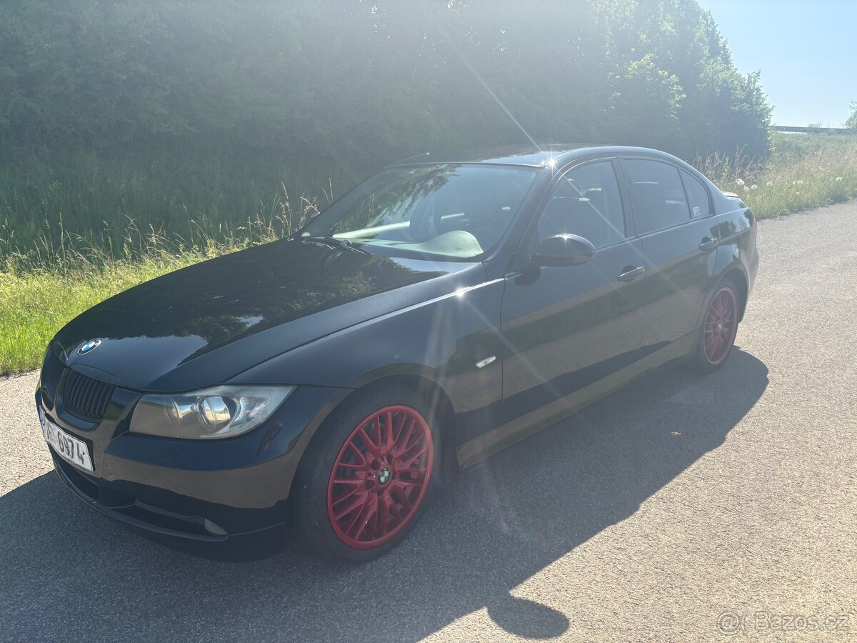 BMW e90 330D