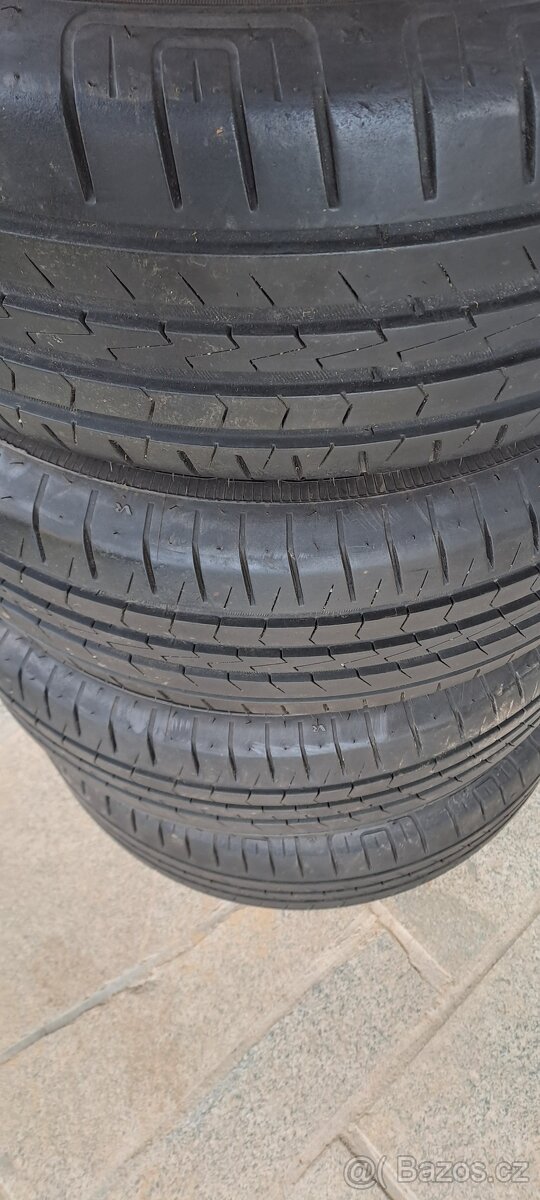 Prodám letní pneu 195/55 R15 , 4 ks