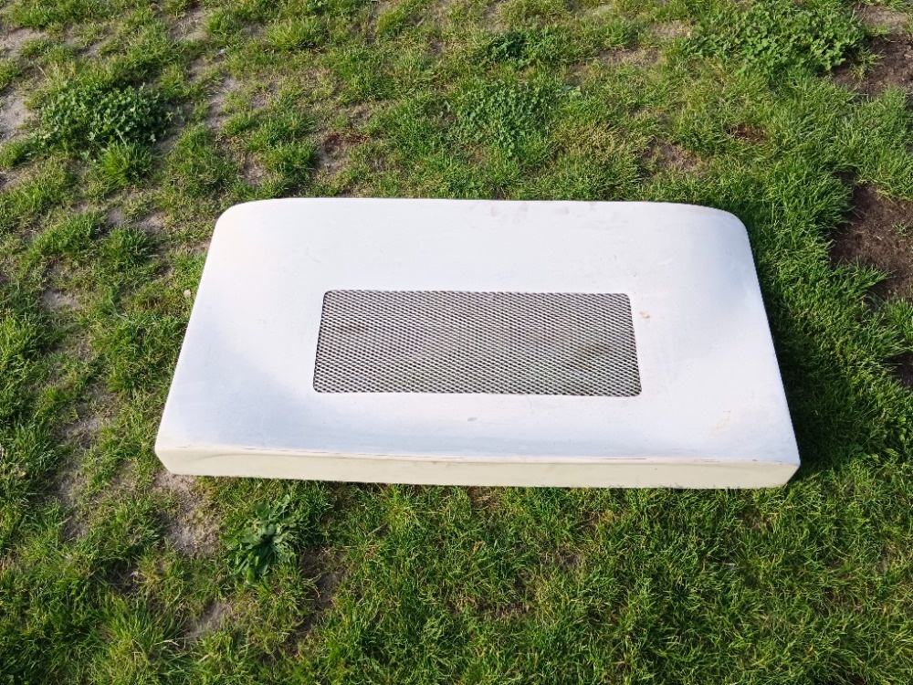 zadní kapota škoda 130RS
