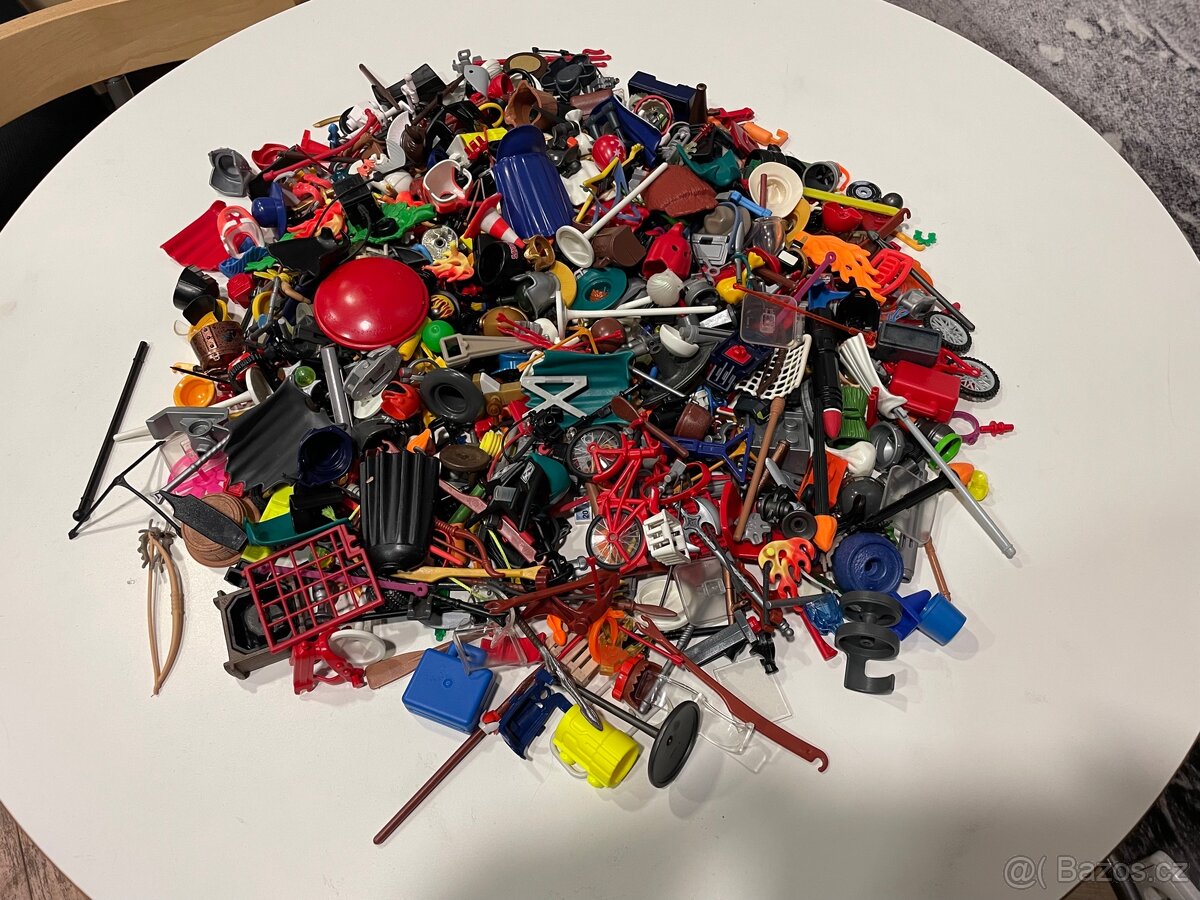 Konvolut Playmobil drobné dílky