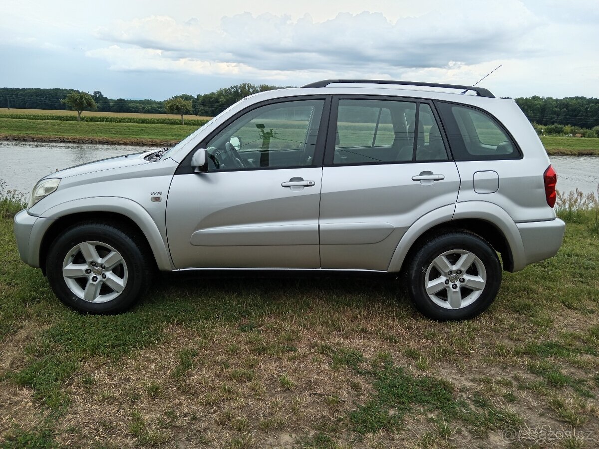 Toyota Rav4  2005 2l Vvti