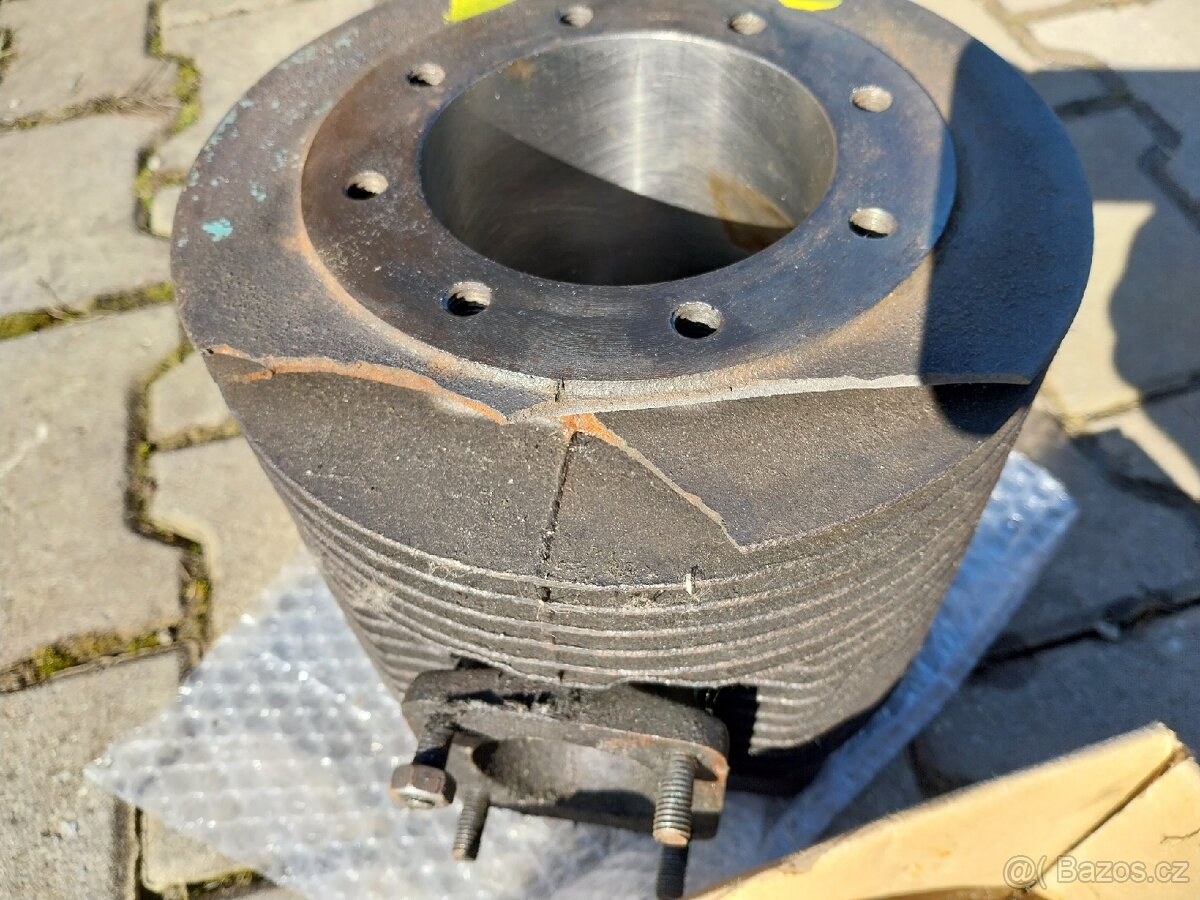 Malotraktor Tk 10 válec