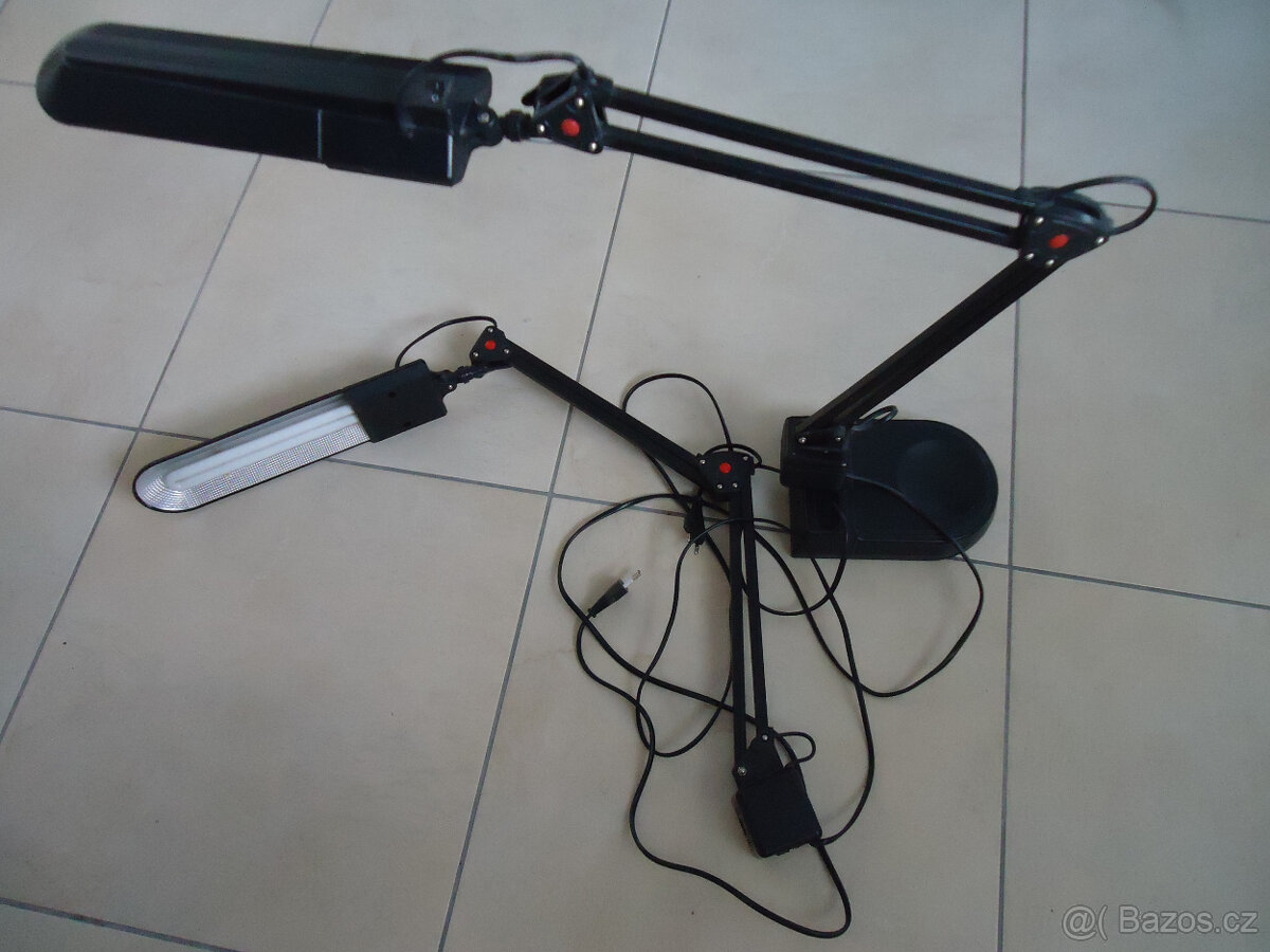 Lampa stolní