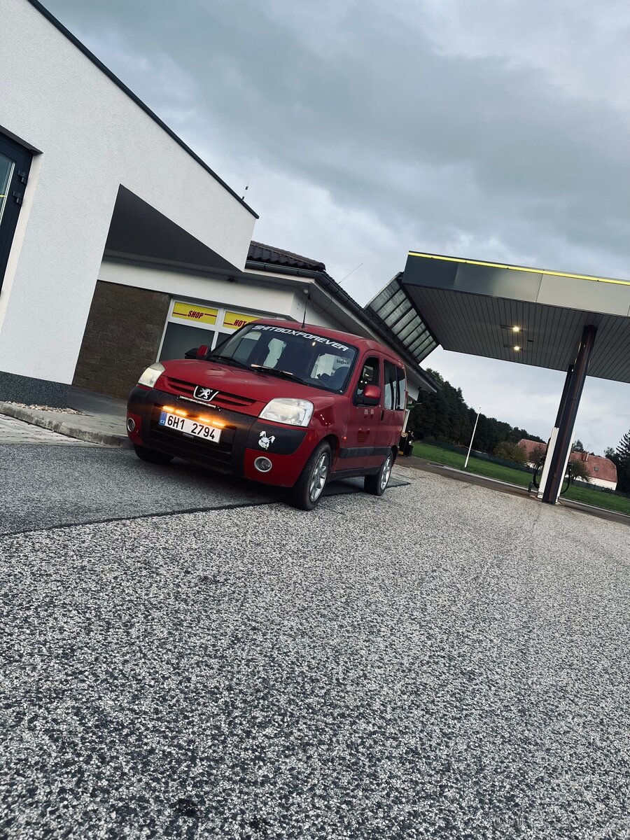 Peugeot partner