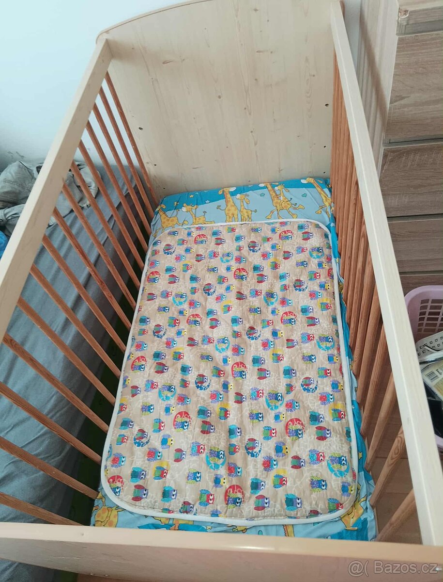 Dětská postýlka