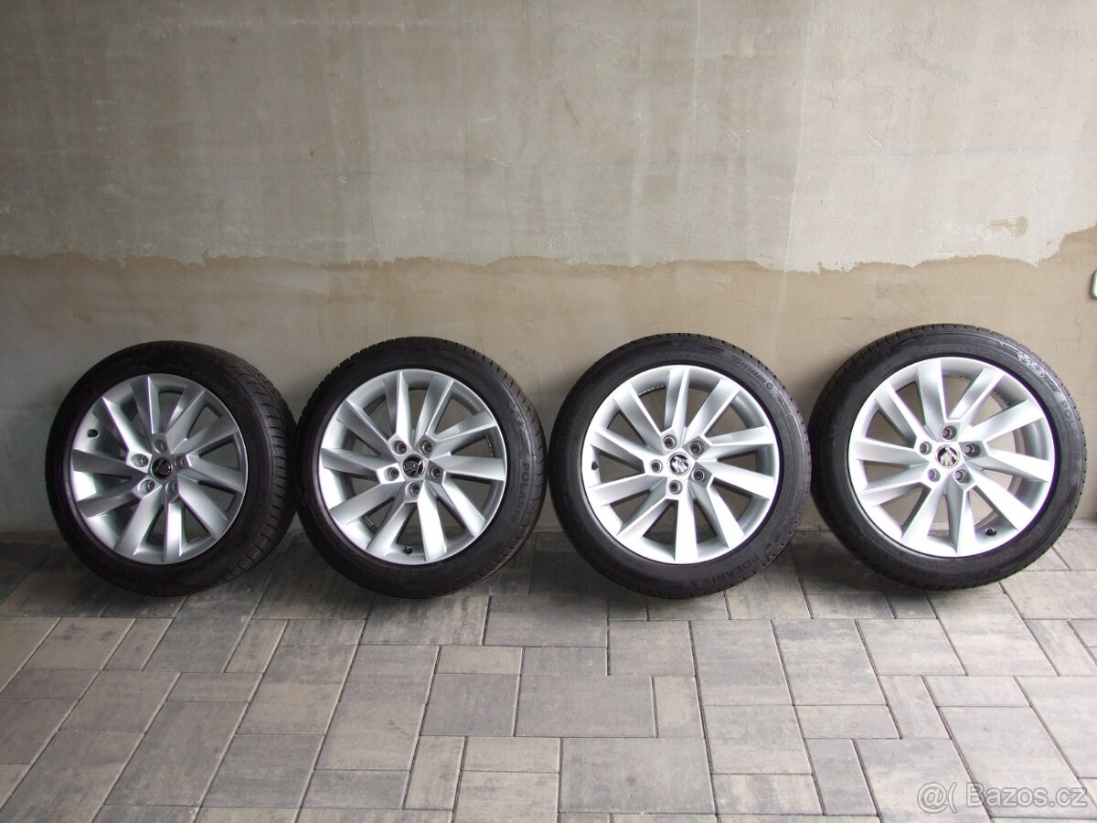 Original alu Škoda 5x112 ET 40, 205/50R17, 4x 8mm zimní
