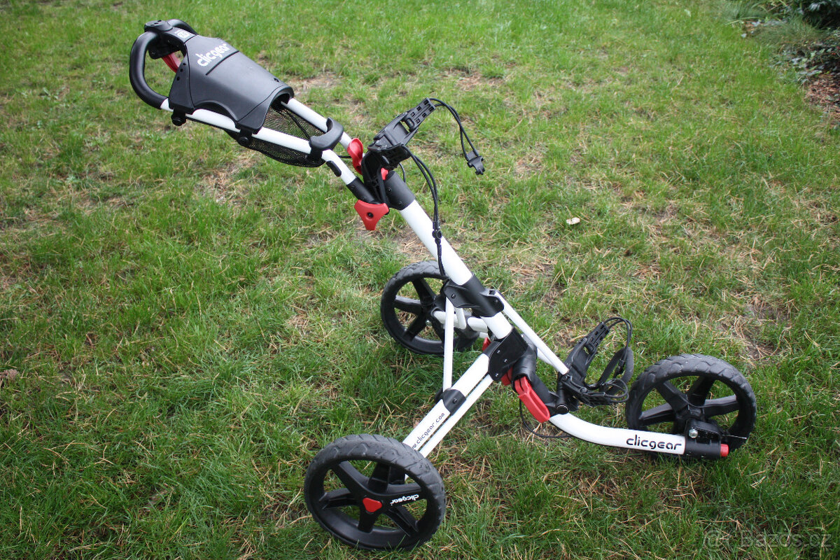 GOLFOVÝ VOZÍK CLICGEAR 3,0 STAV JAKO NOVÝ