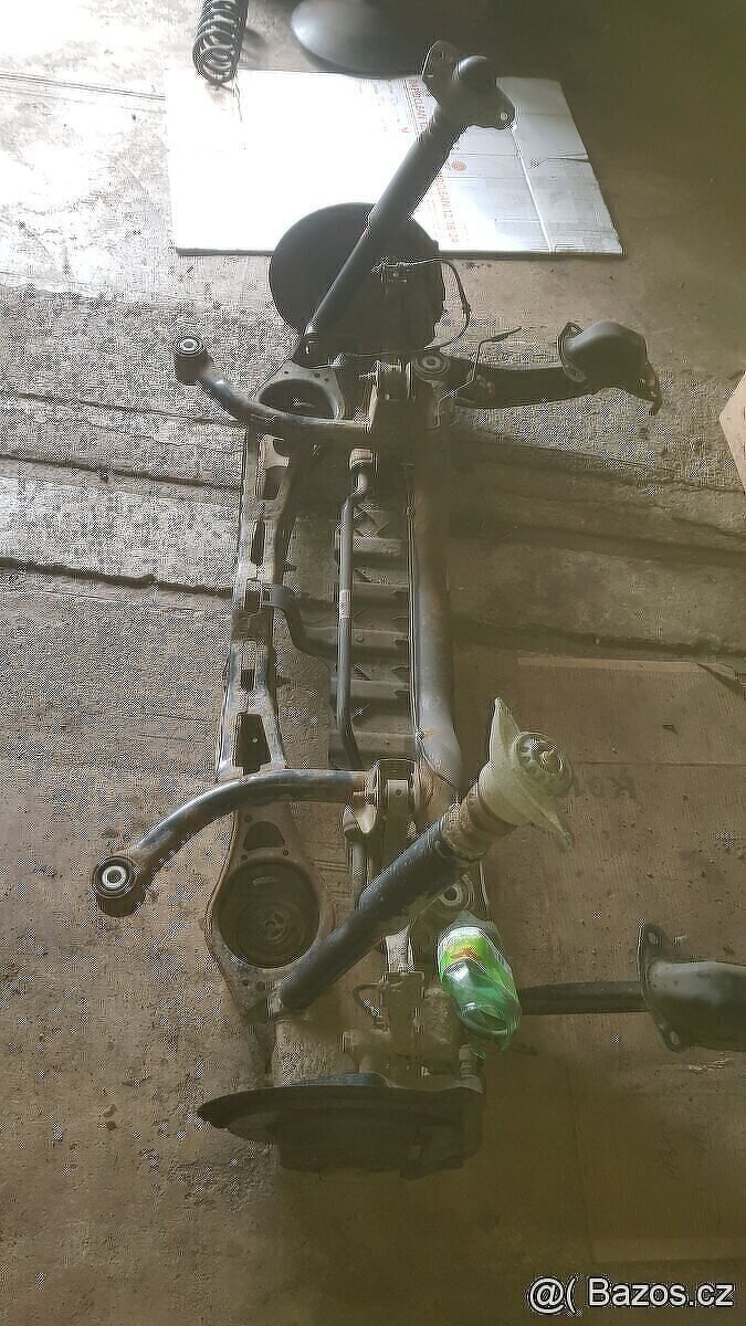 Passat B7 zadní náprava