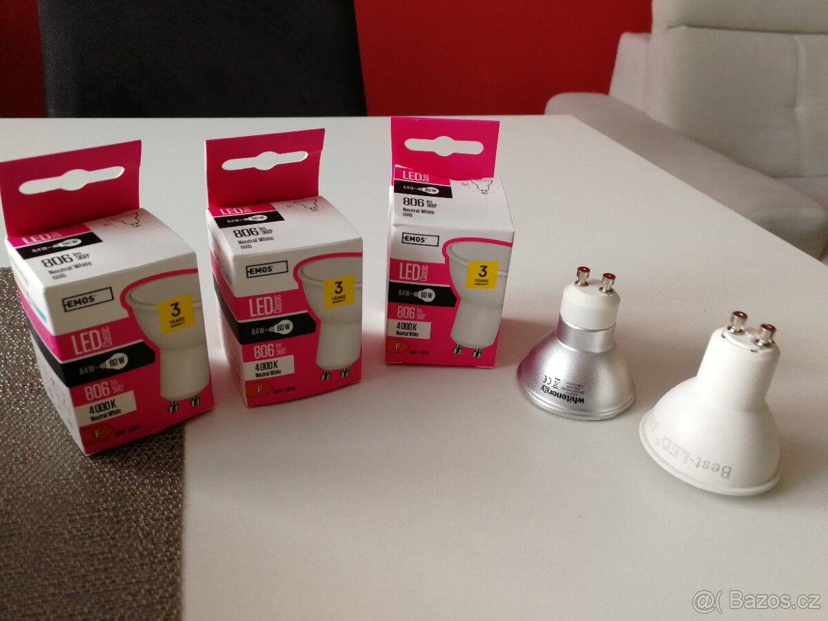 LED žárovky EMOS
