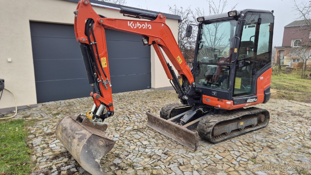 Kubota KX027-4