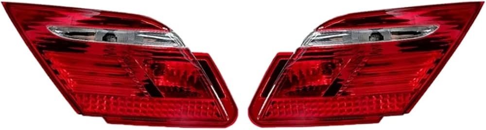 Kupim zadne kufrove svetla.