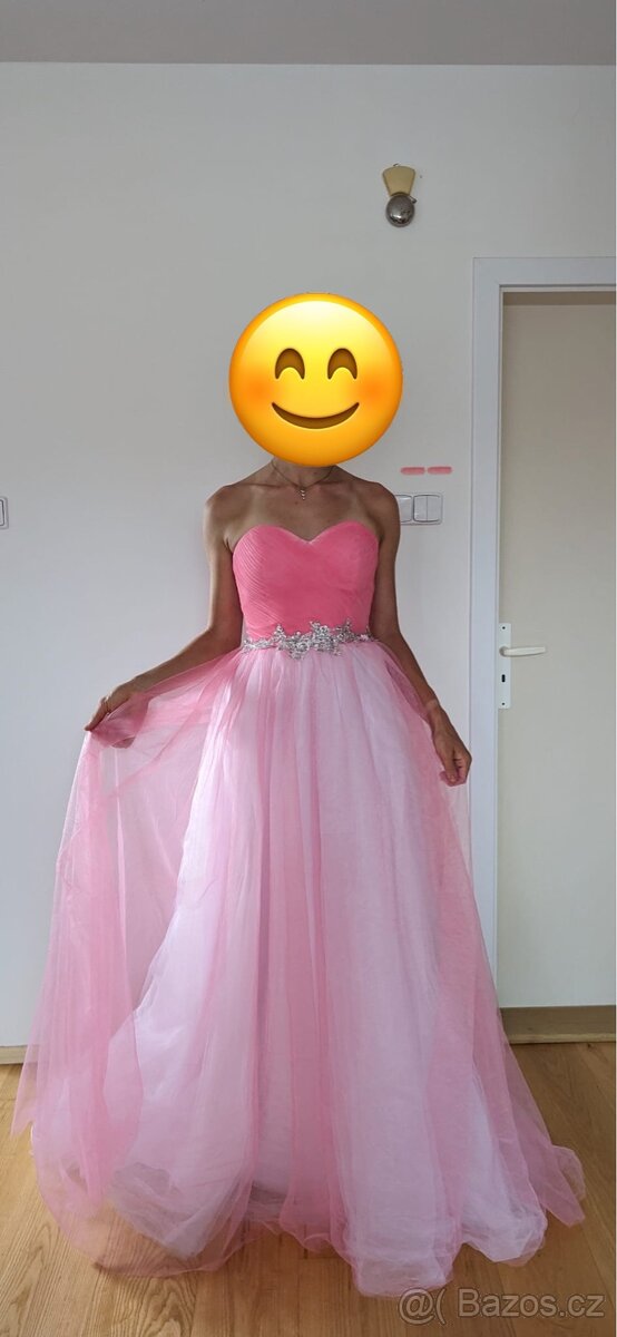 Šaty na maturitní ples, plesové šaty