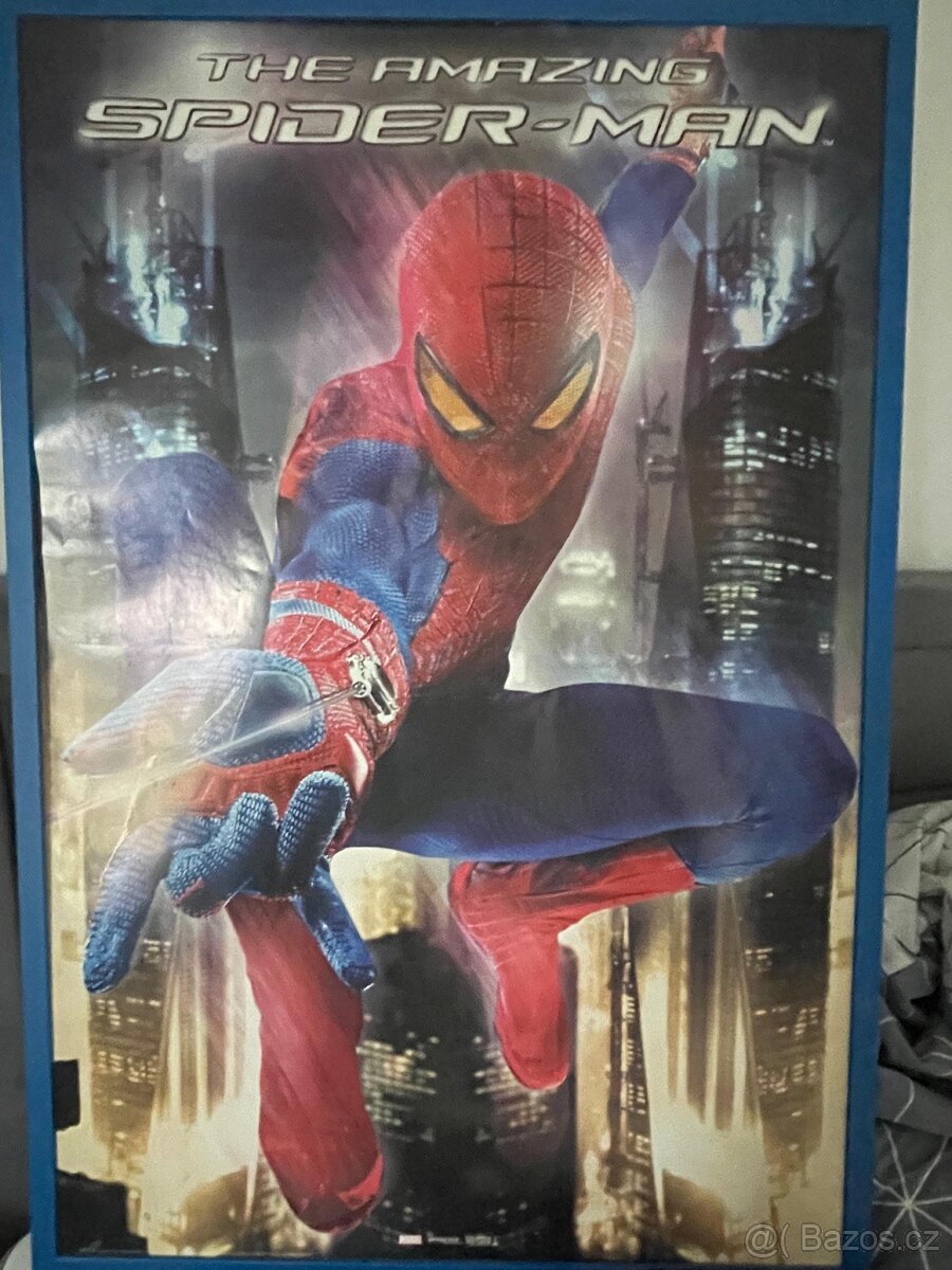 Prodám dětský nábytek SPIDERMAN