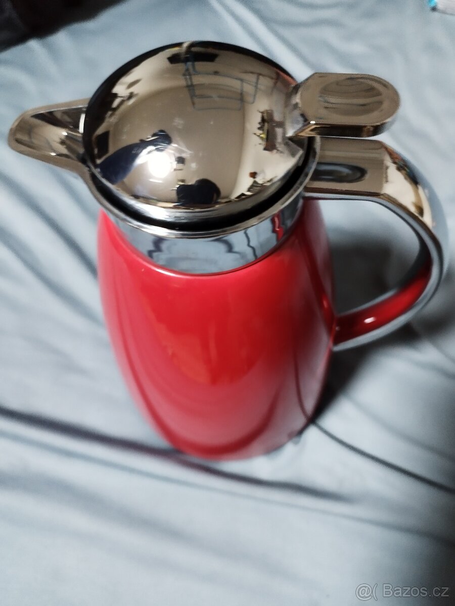 TEFAL litrová TERMOSKA