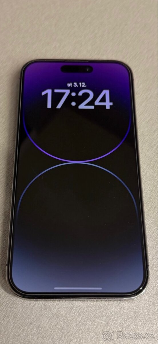 Iphone 14 pro, fialový