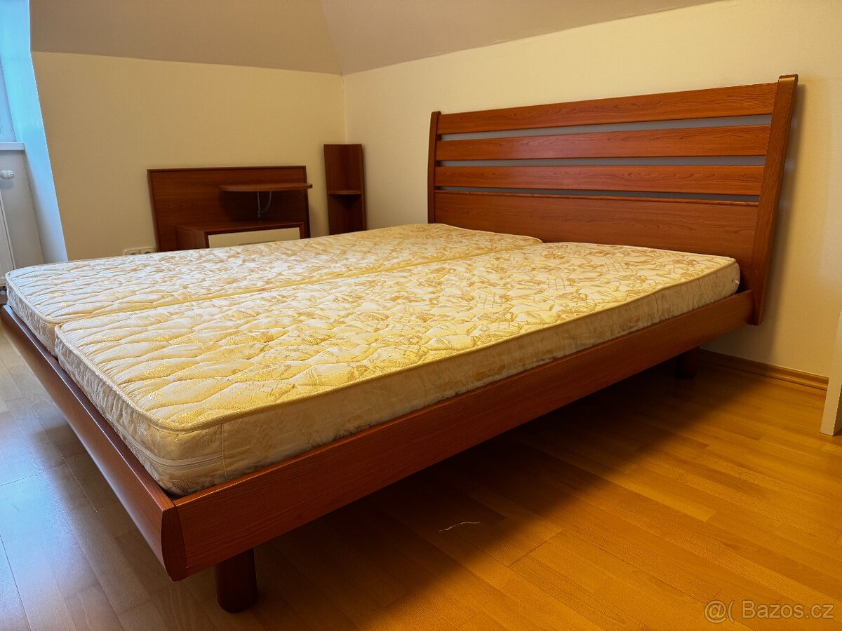 Prodám ložnici dvujlůžko195x80 cm