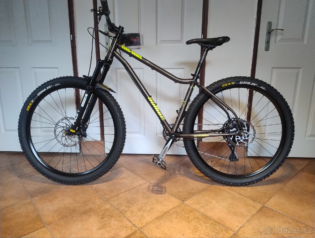 Stavba na oceli 4130 29" su mo nove