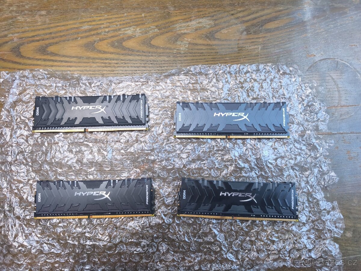 HyperX Predator RGB 4x8 GB DDR 4 3200MHz CL 16