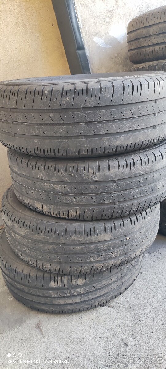 Letní pneu Dunlop 215/60 R16