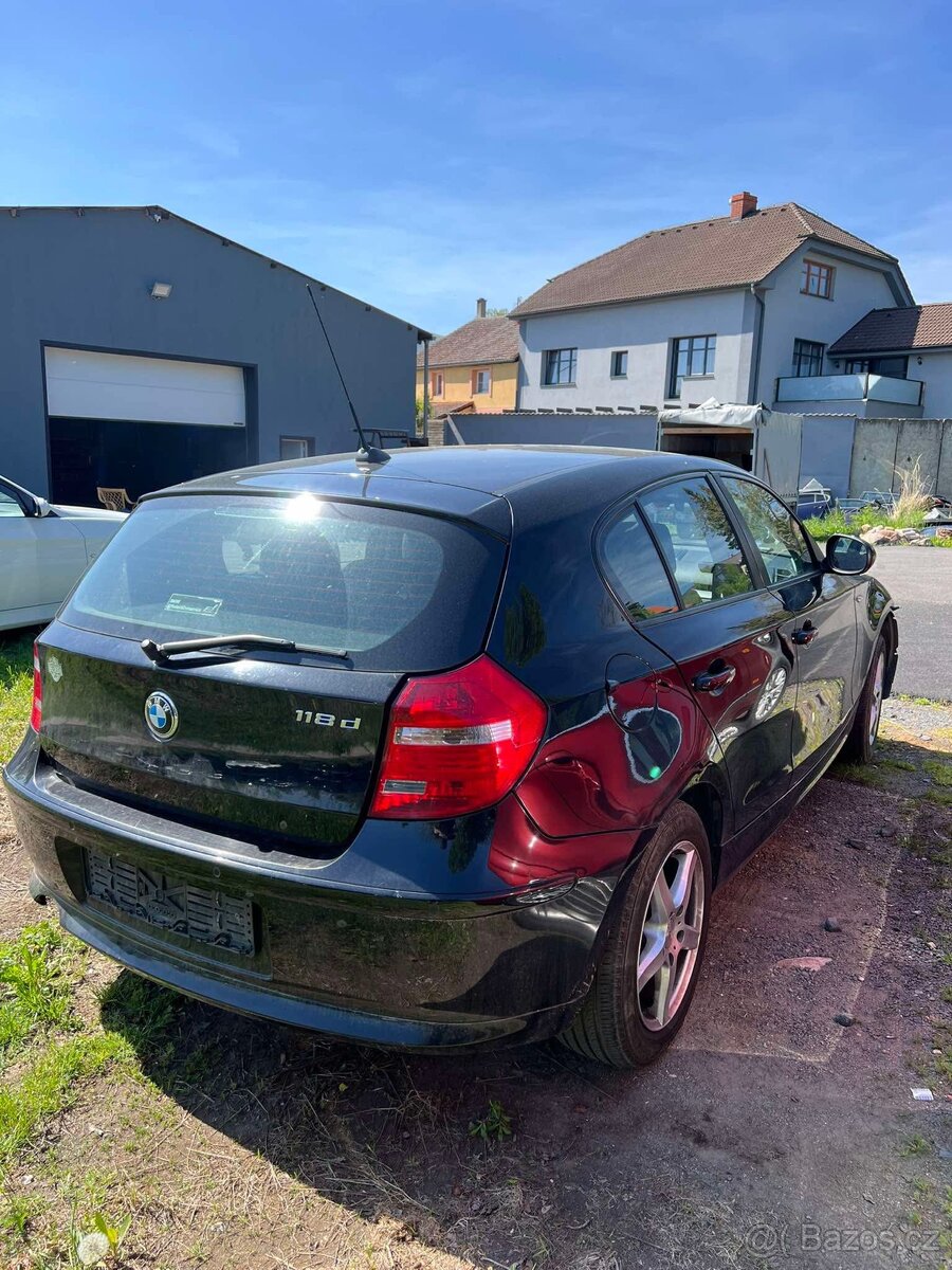 Náhradní díly-BMW E87 118d-Schwarz 2
