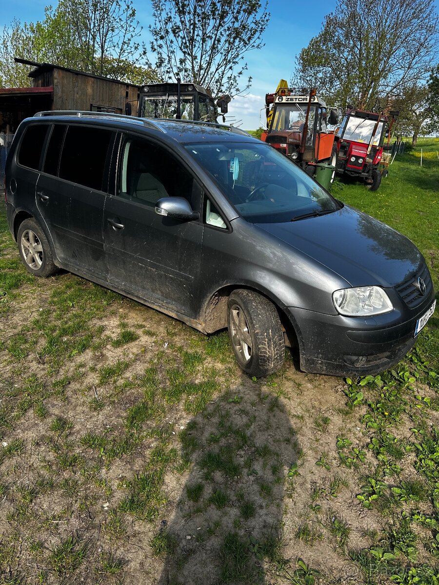 Volkswagen touran 2.0 tdi