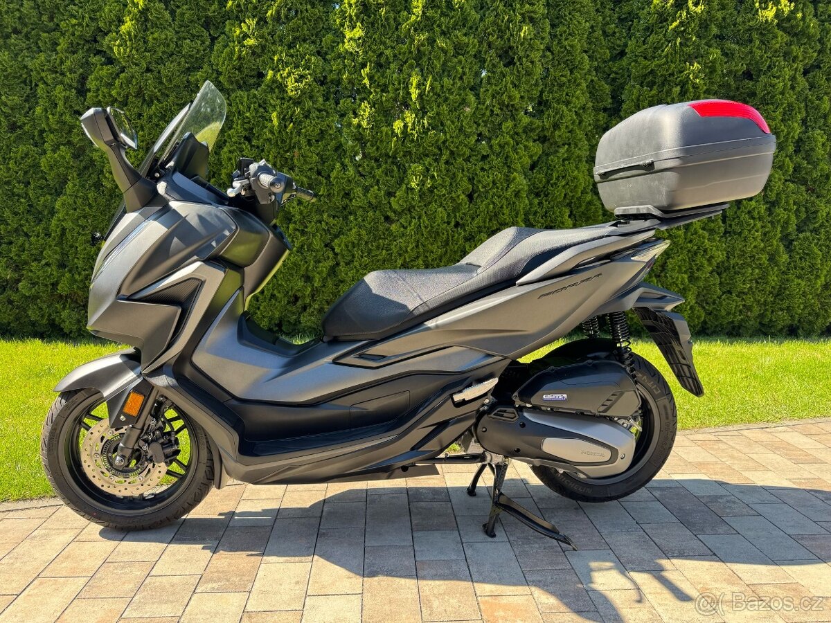 Honda Forza 125 ABS Arrow