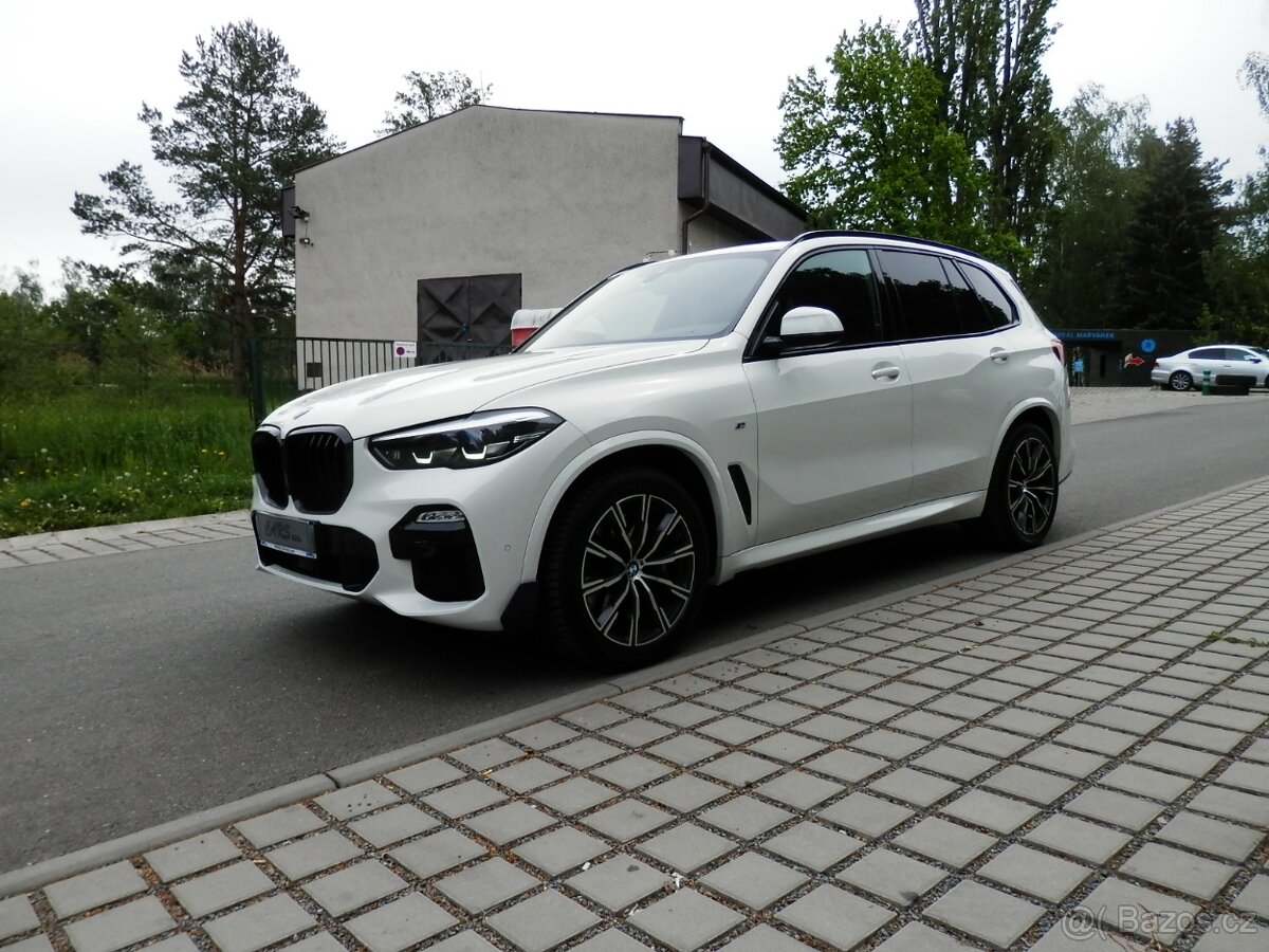 BMW X5 3.0xDrive, M-Paket, HeadUp, 1.maj. ČR