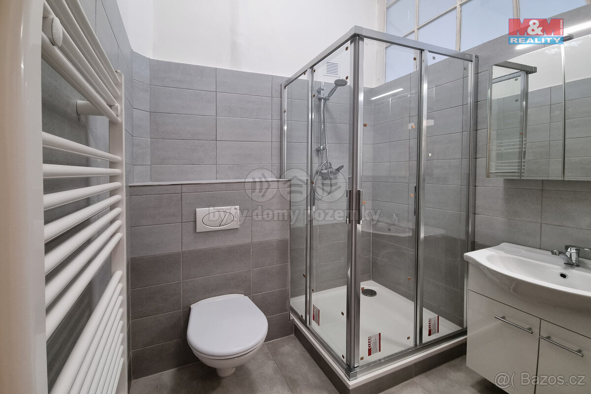 Prodej bytu 3+1, 75 m², Karlovy Vary, ul. Západní