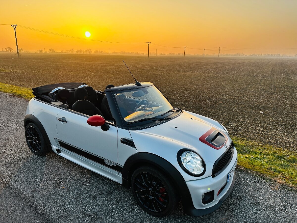 Mini John COOPER Works aj VYMENA