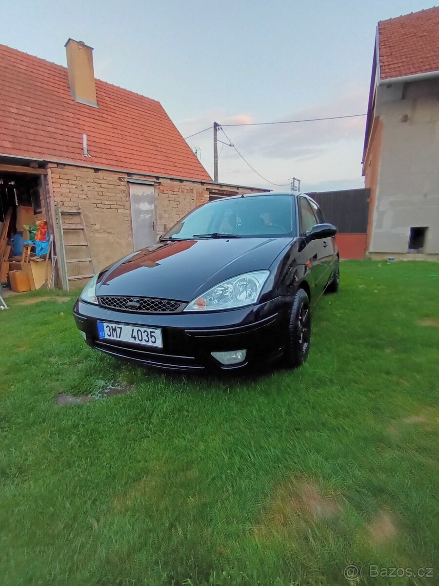 Ford focus mk1 benzín 1.6 74kw (plyn)