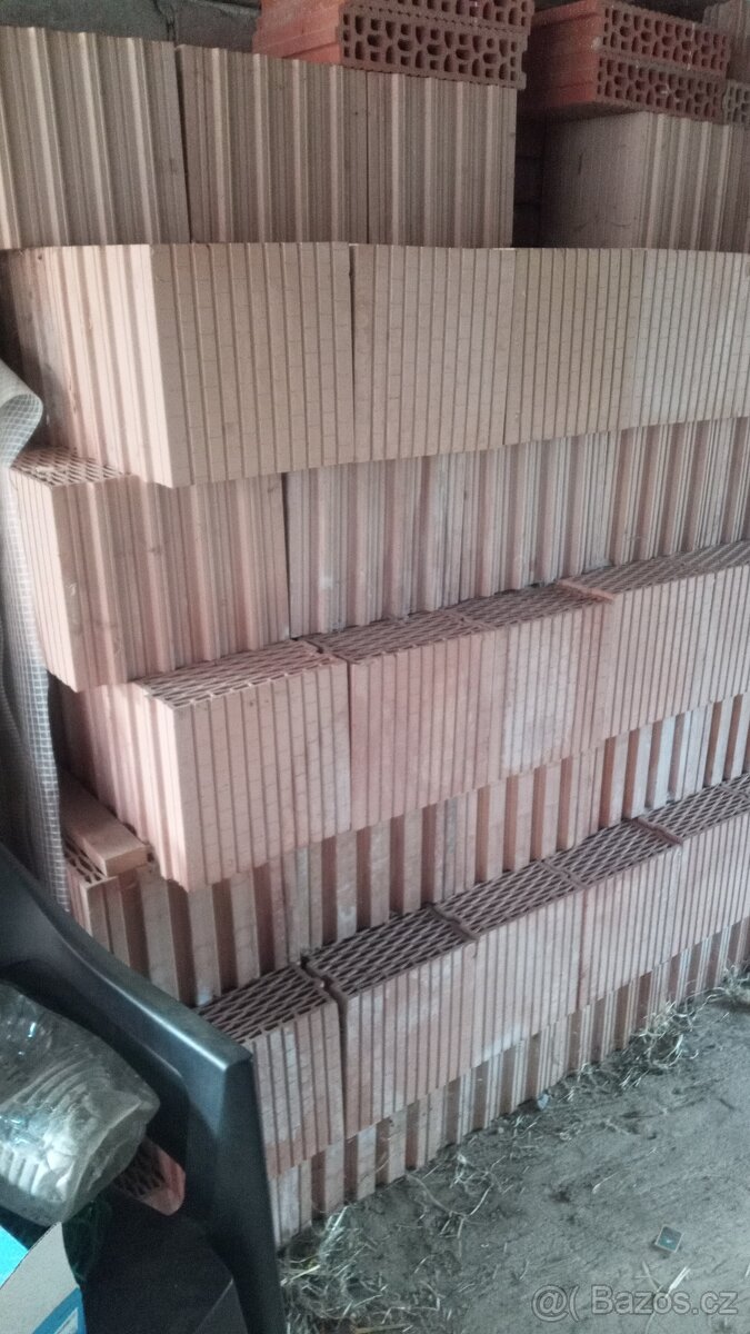 Cihla broušená Heluz 30 Family P10 300×247×249 mm